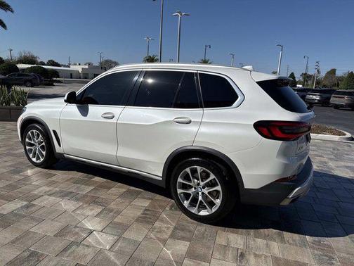 2021 BMW X5 sDrive40i