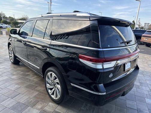 2024 Lincoln Navigator Reserve