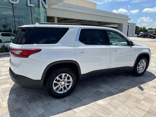 2021 Chevrolet Traverse LT Leather