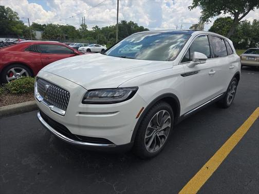 2022 Lincoln Nautilus Reserve