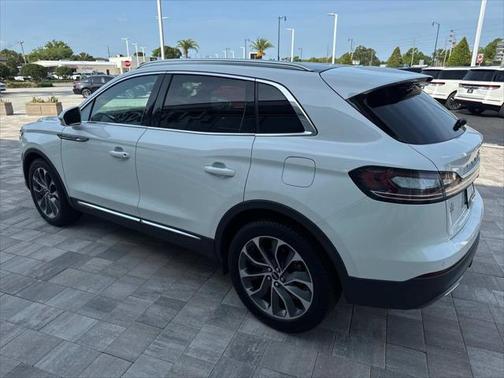 2022 Lincoln Nautilus Reserve
