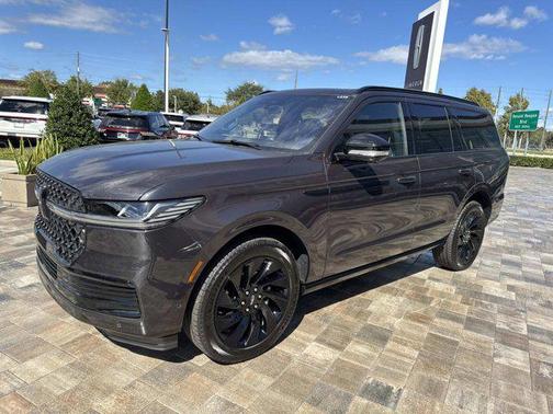 2025 Lincoln Navigator Reserve