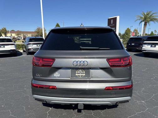 2019 Audi Q7 55 Prestige