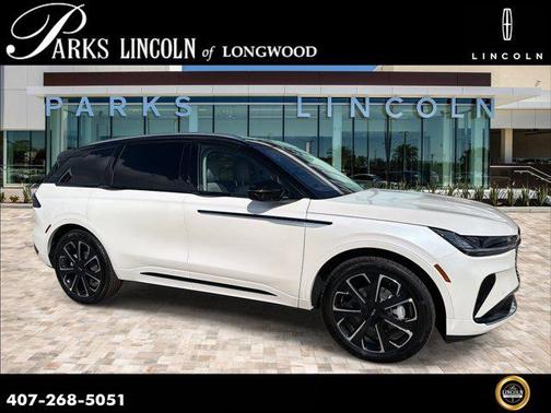 White Platinum Metallic Tri-Coat 2026 Lincoln Nautilus Reserve