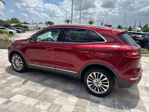 2017 Lincoln MKC Reserve
