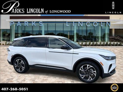 WHITE PLATINUM MET 3C 2026 Lincoln Nautilus Premiere