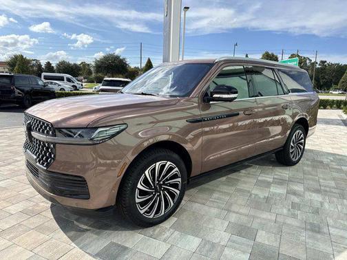 2025 Lincoln Navigator Black Label