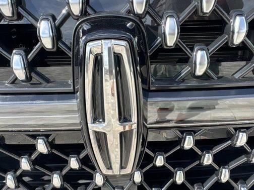 2025 Lincoln Navigator Black Label