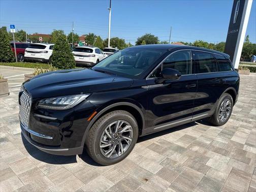 2025 Lincoln Corsair Premiere