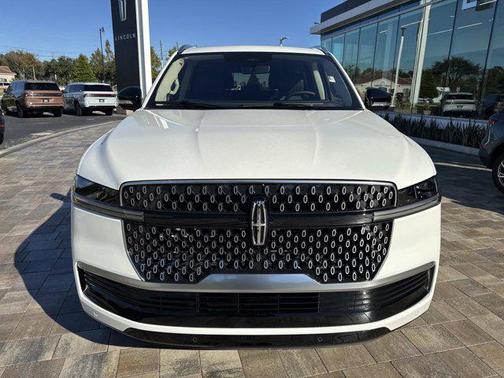 2025 Lincoln Navigator Reserve