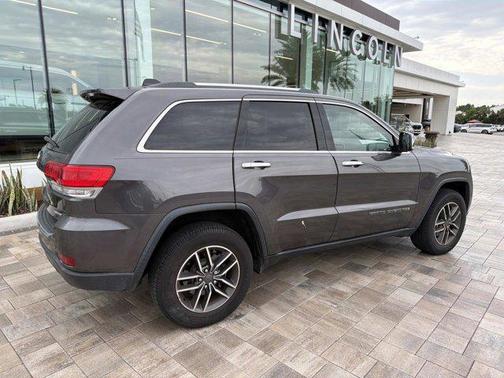 Granite Crystal Metallic Clearcoat 2019 Jeep Grand Cherokee Limited