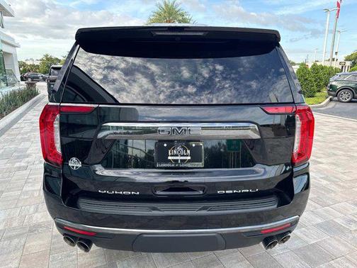 2023 GMC Yukon Denali Ultimate