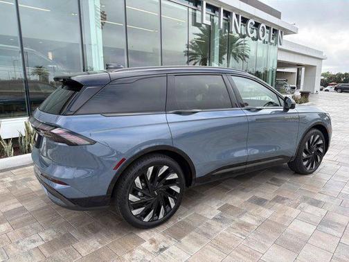 2026 Lincoln Nautilus Reserve