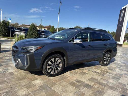 2024 Subaru Outback Touring