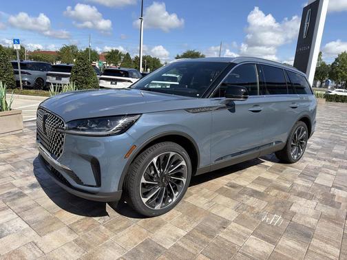 WHISPER BLUE MET CC 2026 Lincoln Aviator Reserve AWD