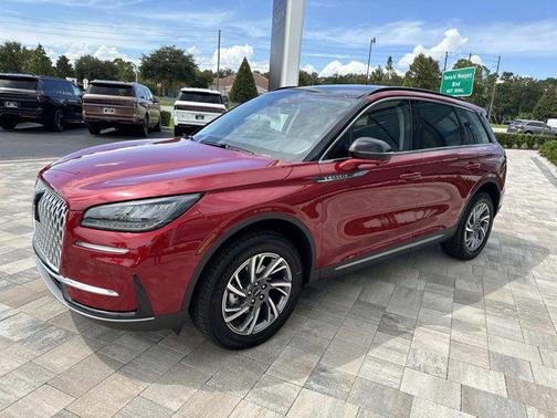 2025 Lincoln Corsair Premiere