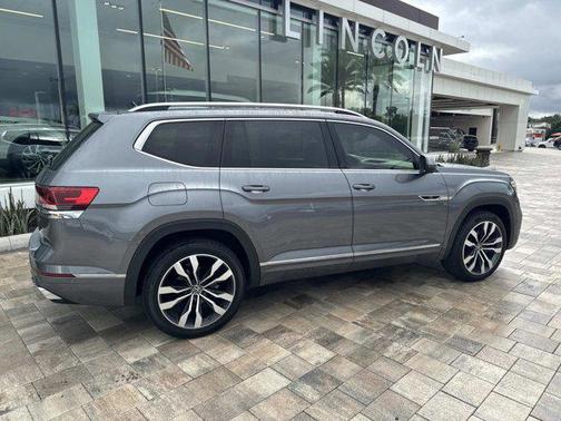 2022 Volkswagen Atlas 3.6L SEL Premium