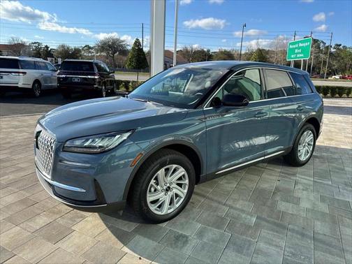 2025 Lincoln Corsair Premiere