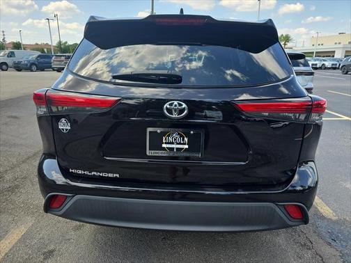 2020 Toyota Highlander L