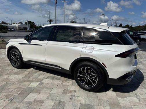 2025 Lincoln Nautilus Premiere