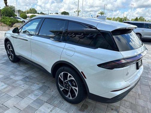 2025 Lincoln Nautilus Premiere