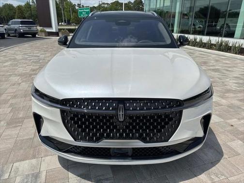 2025 Lincoln Nautilus Black Label