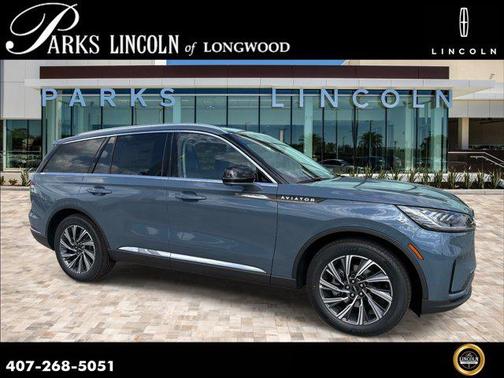Whisper Blue Metallic Clearcoat 2026 Lincoln Aviator Premiere
