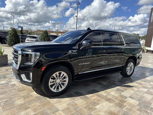 2024 GMC Yukon XL SLT