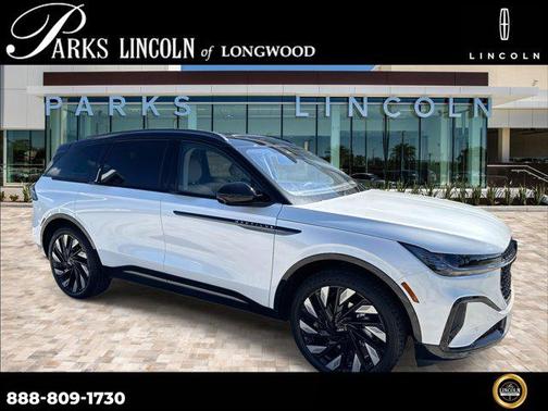 2025 Lincoln Nautilus Reserve