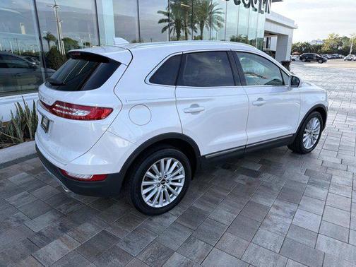 2019 Lincoln MKC Standard