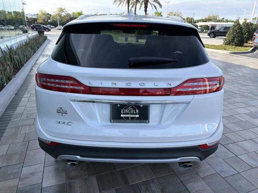 2019 Lincoln MKC Standard