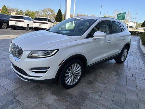 2019 Lincoln MKC Standard