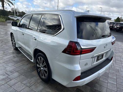 2018 Lexus LX 570 Base