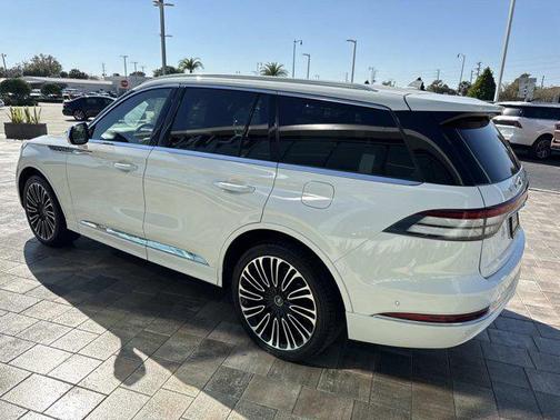 2022 Lincoln Aviator Black Label AWD