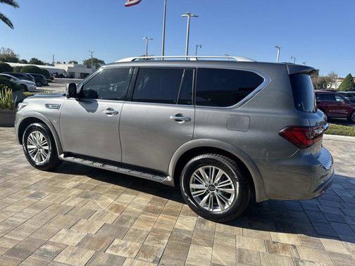 2018 INFINITI QX80 Base