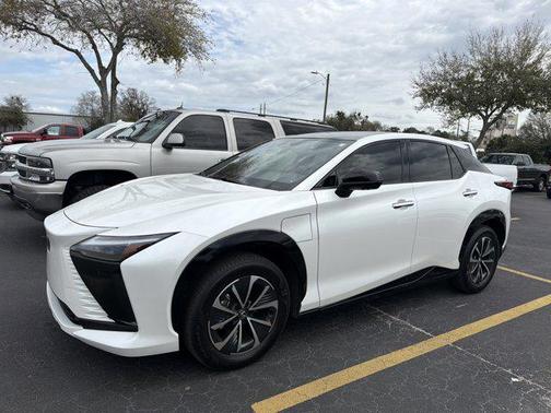 2024 Lexus RZ 300e Premium