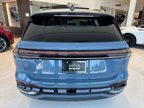 2025 Lincoln Nautilus Black Label