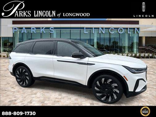 2025 Lincoln Nautilus Reserve