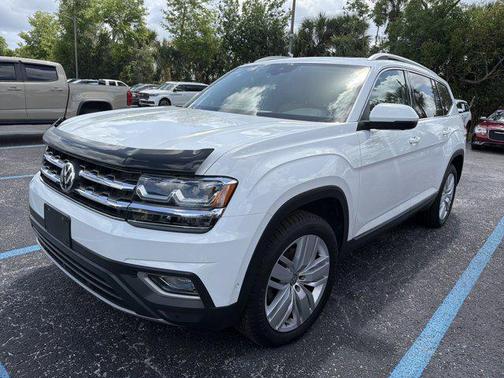 2018 Volkswagen Atlas 3.6L SEL Premium