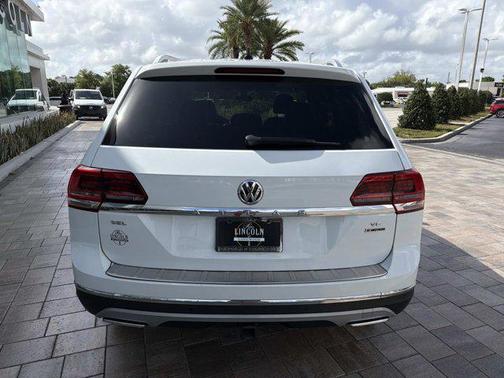 2018 Volkswagen Atlas 3.6L SEL Premium