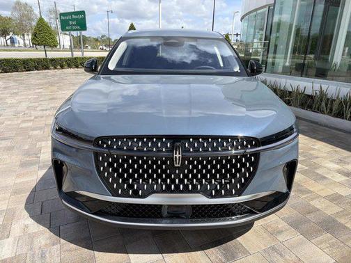 Whisper Blue Metallic Clearcoat 2026 Lincoln Nautilus Premiere