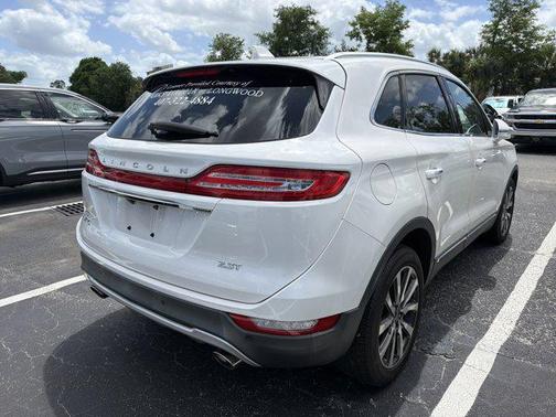 White Platinum Metallic Tri-Coat 2019 Lincoln MKC Reserve