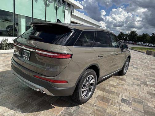 2025 Lincoln Corsair Premiere