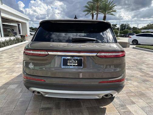 2025 Lincoln Corsair Premiere