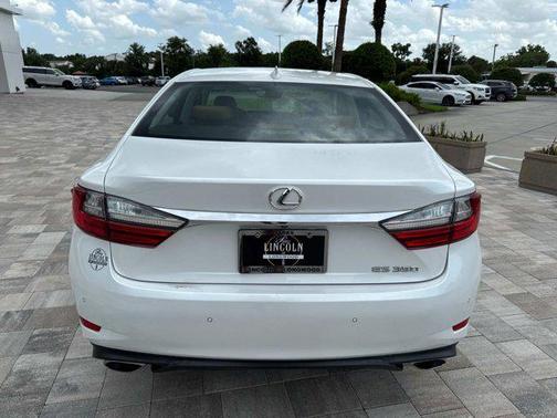 2017 Lexus ES 350 Base