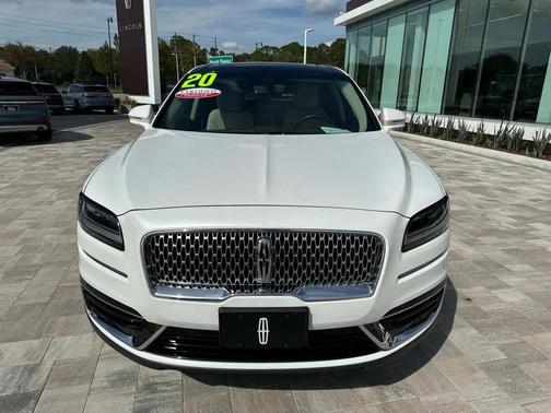 2020 Lincoln Nautilus Reserve