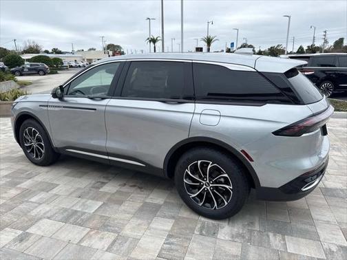 2025 Lincoln Nautilus Premiere