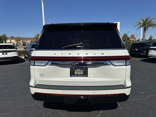 2022 Lincoln Navigator Black Label