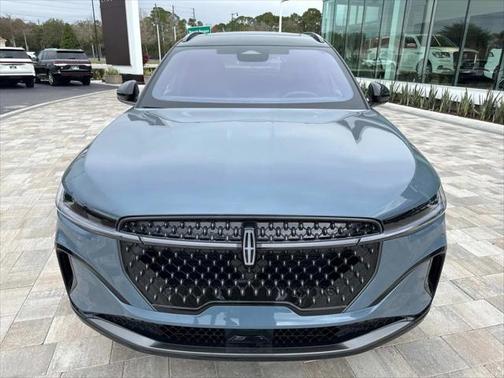 2025 Lincoln Nautilus Reserve