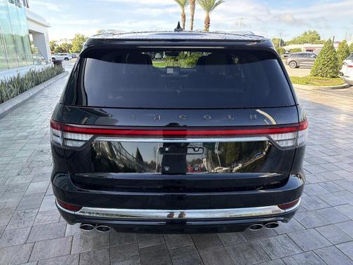 INFINITE BLACK MET CC 2024 Lincoln Aviator Black Label AWD